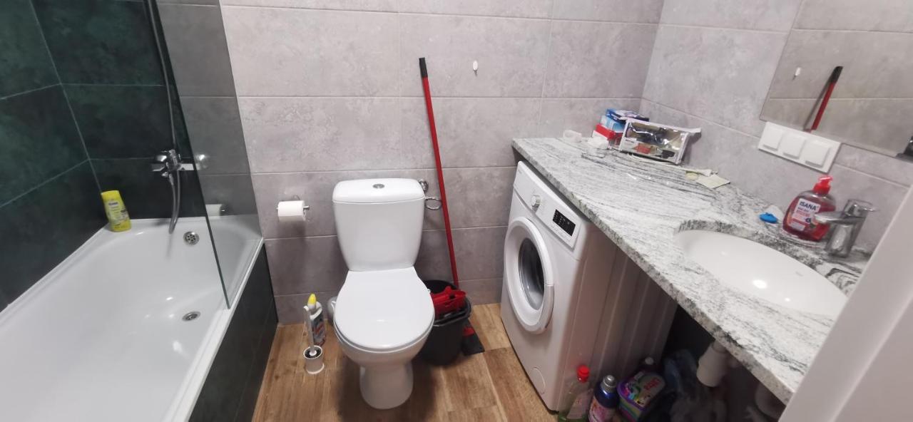 Nowy 1 Z 2 Pokoi W Mieszkaniu W Ursusie Varšava Exteriér fotografie